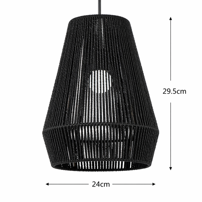 Dimensions de l’abat-jour Auteuil noir : diamètre 24 cm et hauteur 29,5 cm