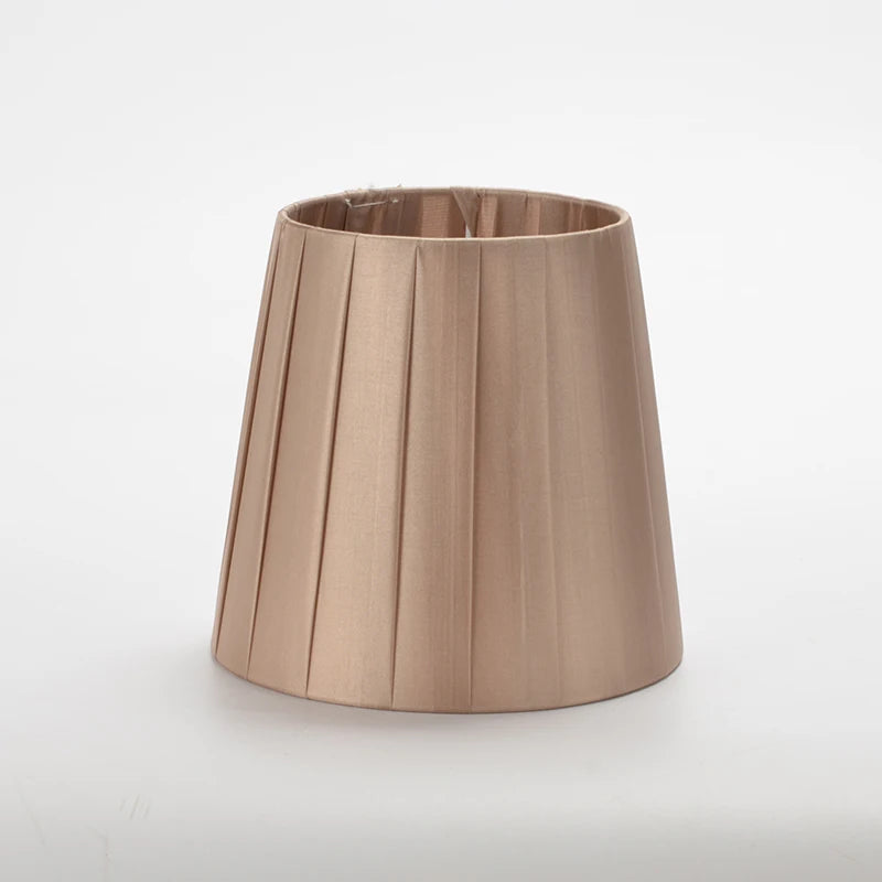Abat-jour Lamarck beige en tissu plissé compatible E14 diamètre 14 cm
