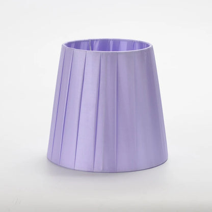 Abat-jour Lamarck violet en tissu plissé compatible E14 diamètre 14 cm