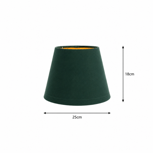 Dimensions de l’abat-jour Montaigne vert : diamètre 25 cm et hauteur 18 cm