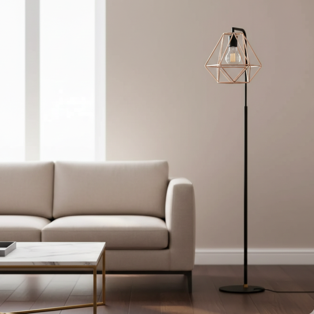 Abat-jour Pyramides en suspension dans un salon clair