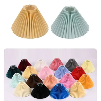 Variantes de couleurs de l’abat-jour Sèvres en PVC plissé style moderne